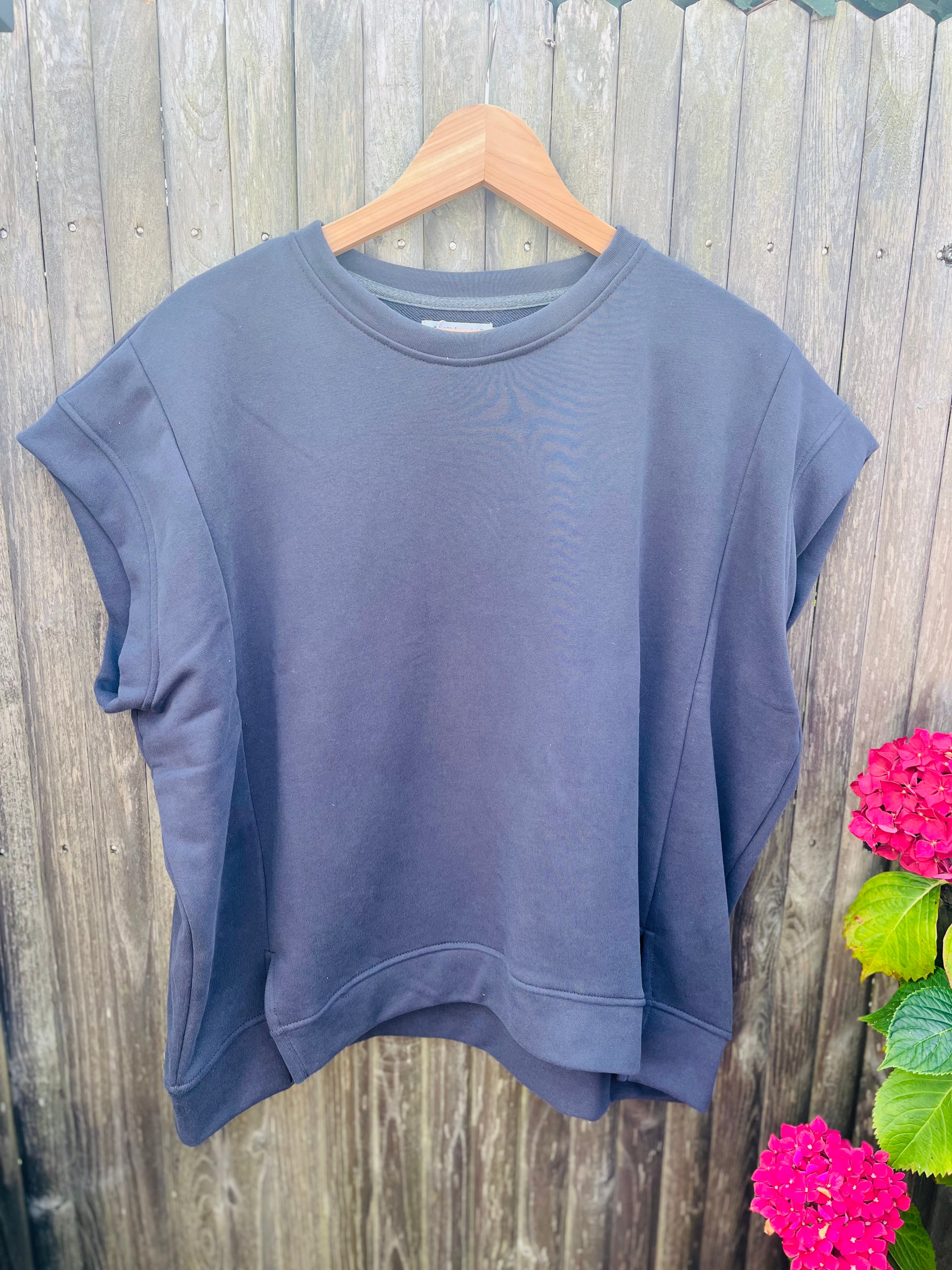 Sweat  manches courtes oversize Love 🩷 coloris gris anthracite